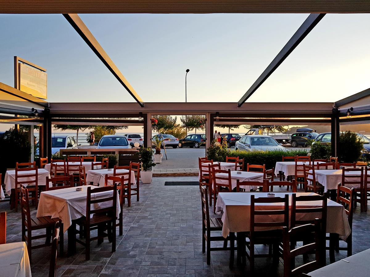 Dhima Hotel Himare Exterior photo